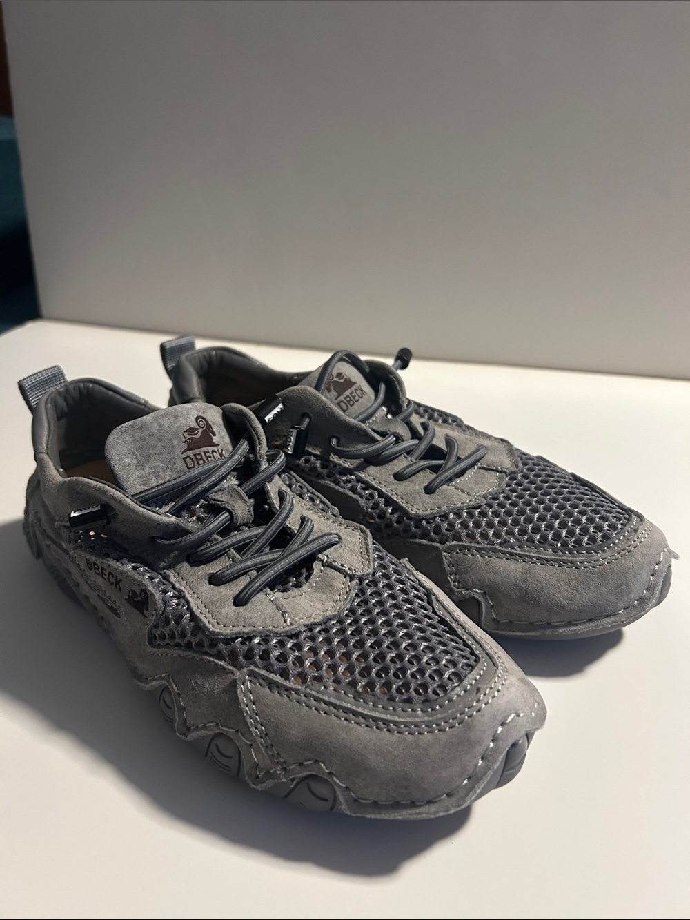 DBeck AirWalker Walking Shoes